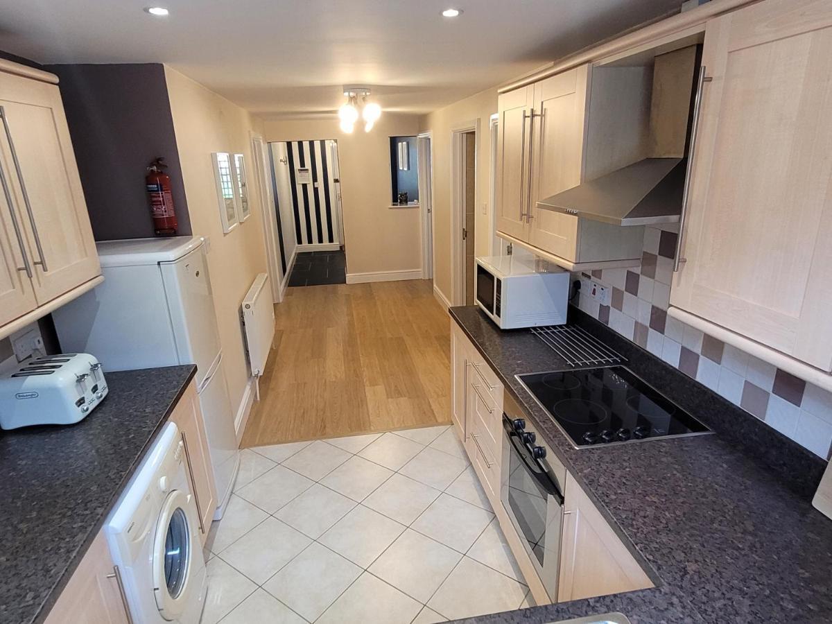 Llys Bach Apartment At Llys Aeron Aberaeron Exterior photo